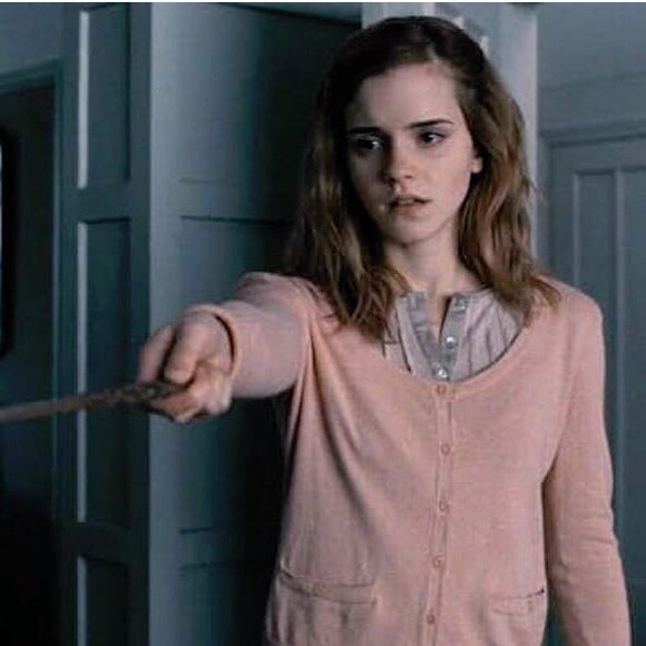 ISO Hermione Granger Clothing (Help!!) 🔎 - Picture 3 of 7